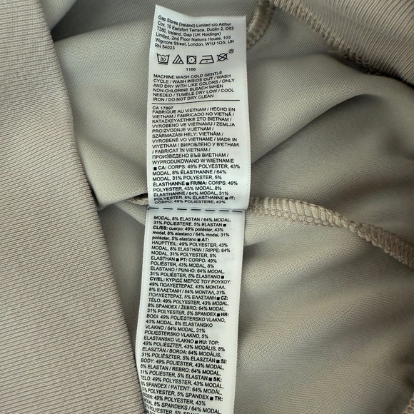 Athleta Seasoft Scoop-neck Sweatshirt Long Sleeve Abalone Gray/Ivory Size XS - Picture 9 of 12